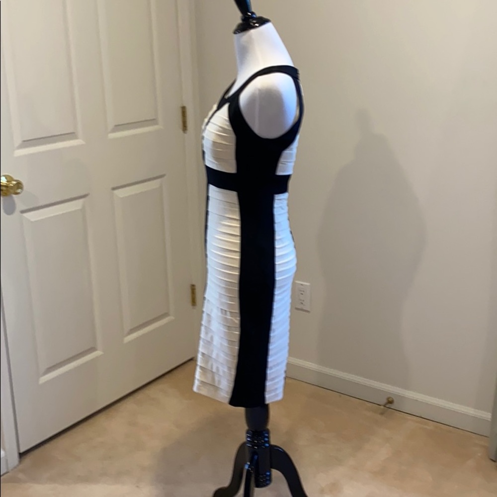 Cache Ruched dress - Picture 2 of 3